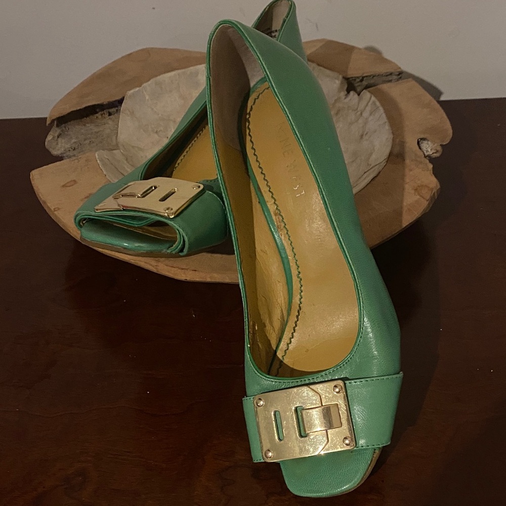 Nine West Mint Green Peep Toe Heels with Gold Buckle
